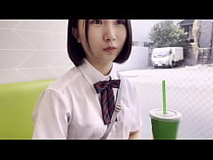 คลิปโป๊ญี่ปุ่น คานะ ยูระ เด็กสาวหน้าตาน่ารัก วัยกำลังโตเป็นสาว ยอมให้เย็ดสดๆ และแตกในคาชุดนักเรียน